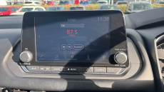 Nissan Qashqai 1.3 DiG-T MH Acenta Premium 5dr Petrol Hatchback